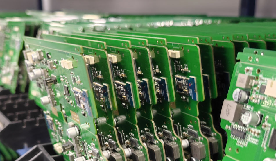 Vastatoimenpiteet toimitusketjun häiriöille PCBA-käsittelyssä