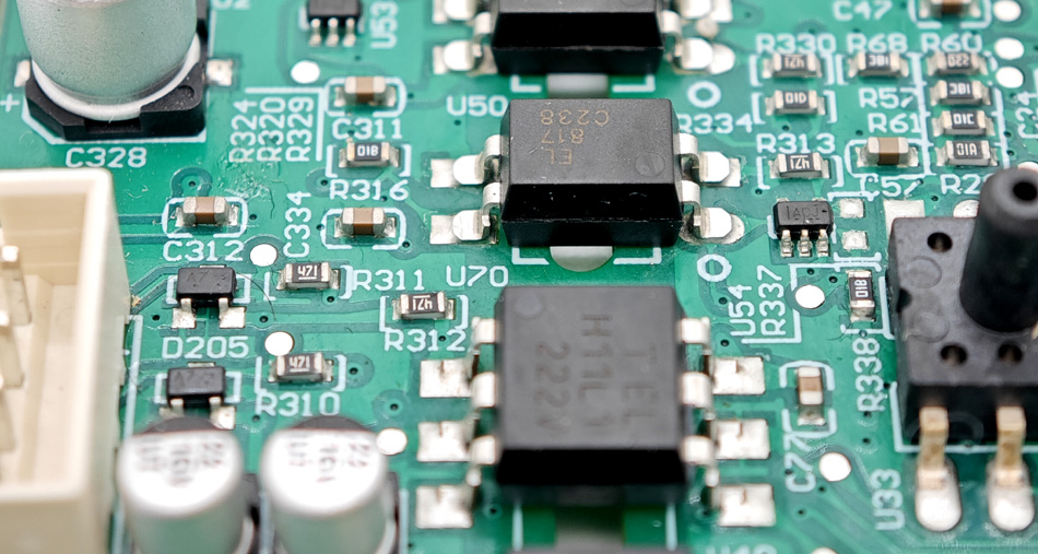 Miten PCBA-tehtaiden varastonhallinta vaikuttaa toimitussykliin?