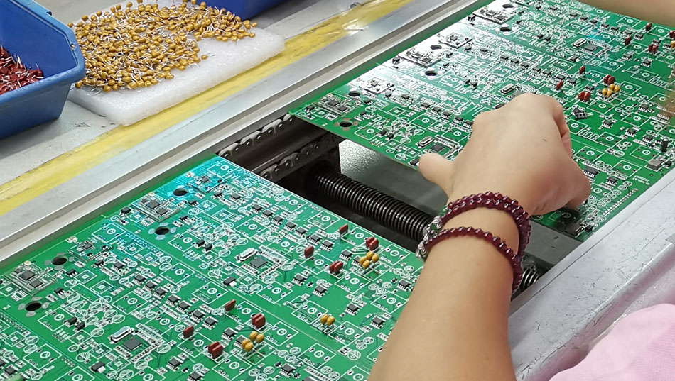 Miten PCBA-tehtaan asiakasneuvontapalvelu auttaa ratkaisemaan teknisiä ongelmia