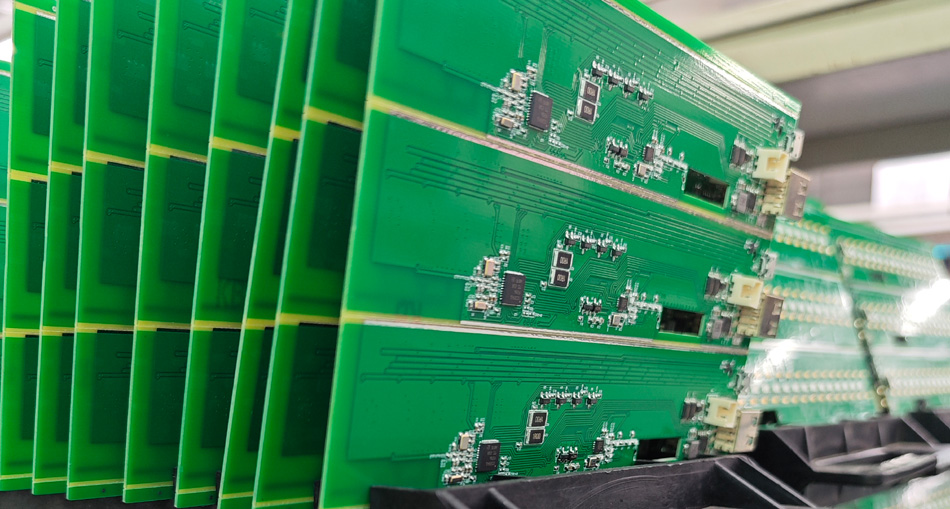 Nopea vastaus: Kuinka PCBA-tehtaat voivat lyhentää kiireellisten tilausten toimitusjaksoa?
