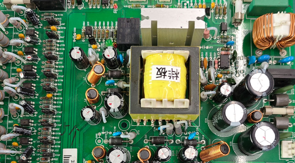 Miten PCBA-tehtaiden innovatiiviset teknologiat voivat vähentää projektiriskejä?