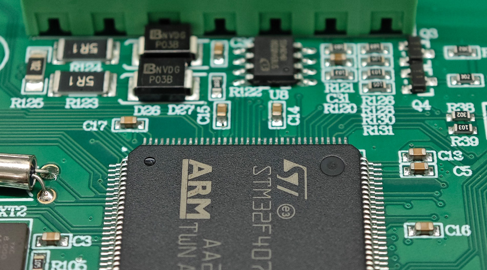 Korkean tarkkuuden RCU PCBA-käsittely: mitkä teknologiset innovaatiot ovat muuttaneet alan standardeja?