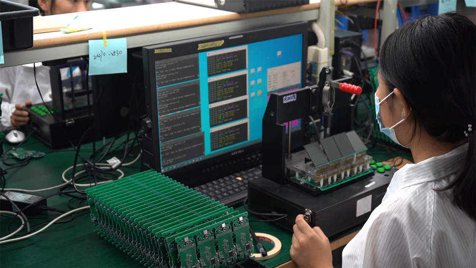 Kuinka edistyneet testaustekniikat voivat varmistaa tuotteiden laadun Alarm System PCBA -tehtailla?